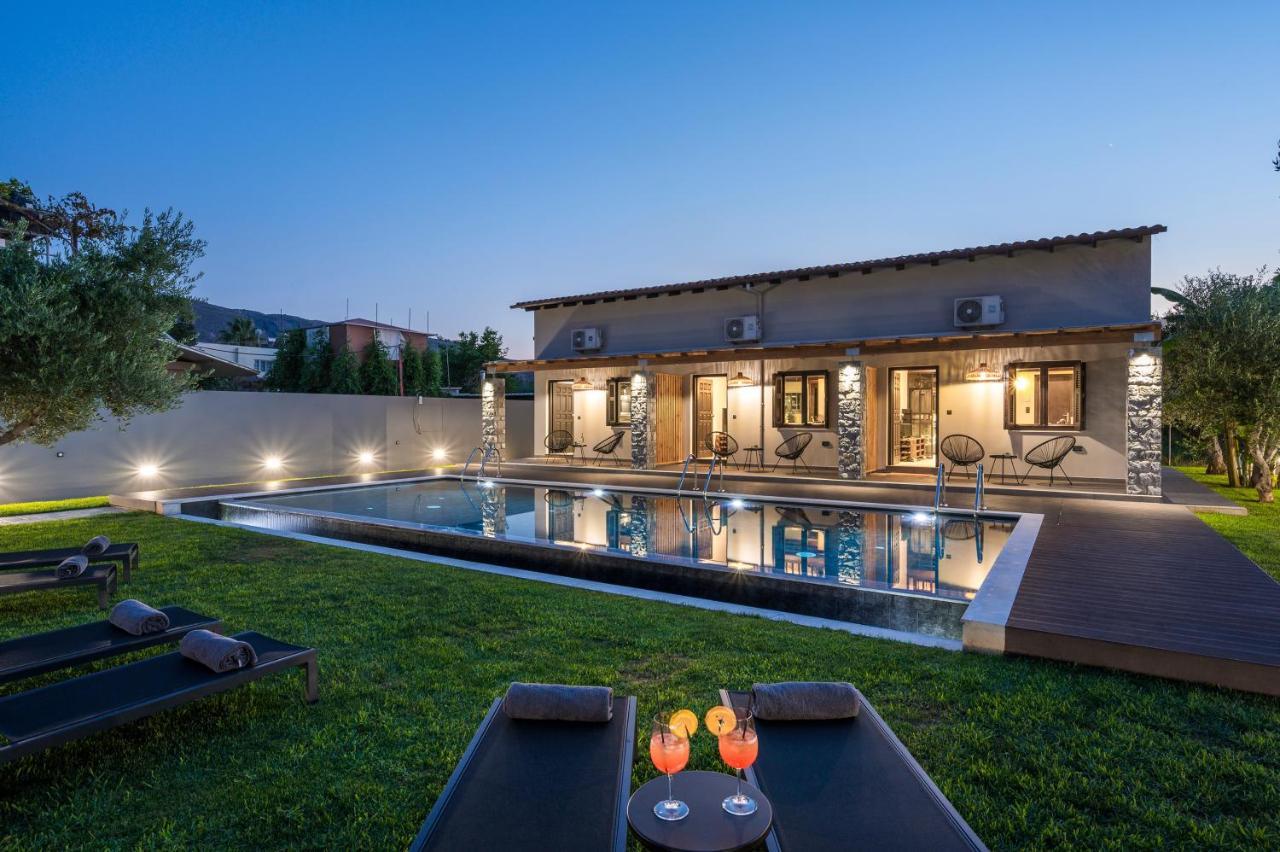 Eightyfour Living With Private Pool Villaer